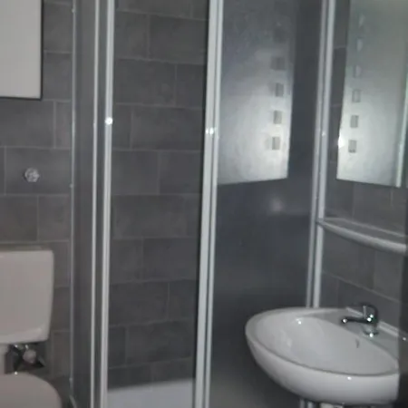 Johnny's Wohnen Auf Zeit Appartement Duisburg