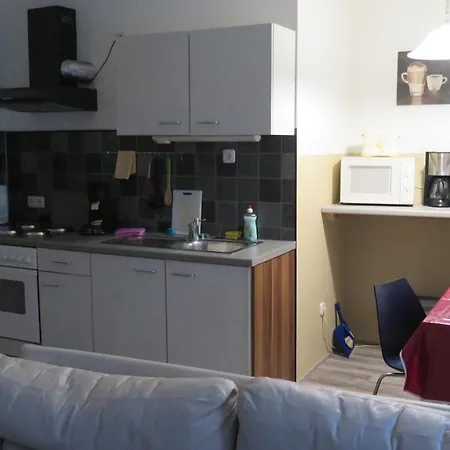 Johnny's Wohnen Auf Zeit * Duisburg