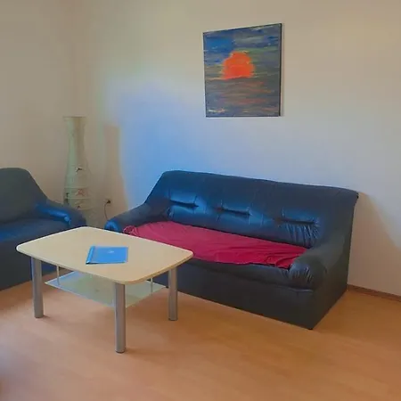 Apartment Johnny's Wohnen Auf Zeit *