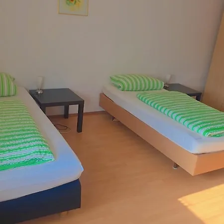 Johnny's Wohnen Auf Zeit *