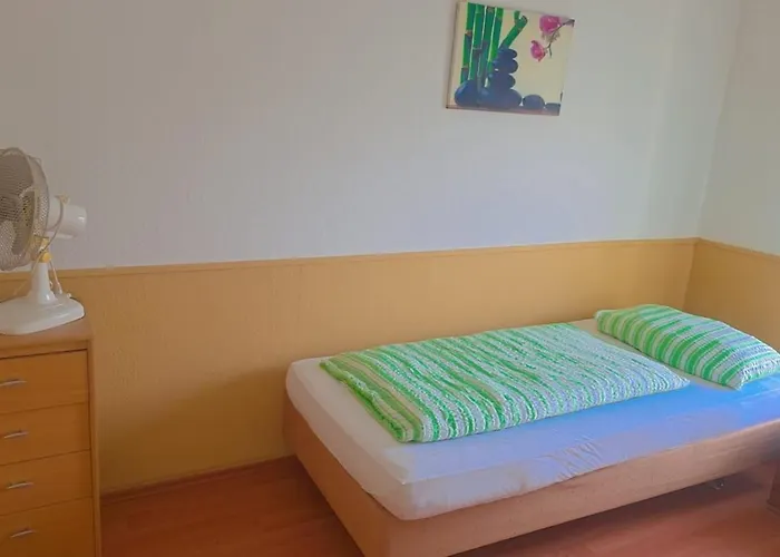 Apartment Johnny's Wohnen Auf Zeit Duisburg